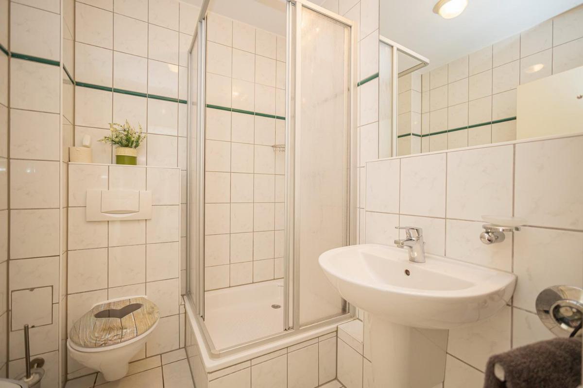 Studio 2 im EG Haus Stranddistel, geschmackvoll eingerichtete Ferienwohnung fur 2 Personen in Ostseeheilbad Zingst Exterior foto