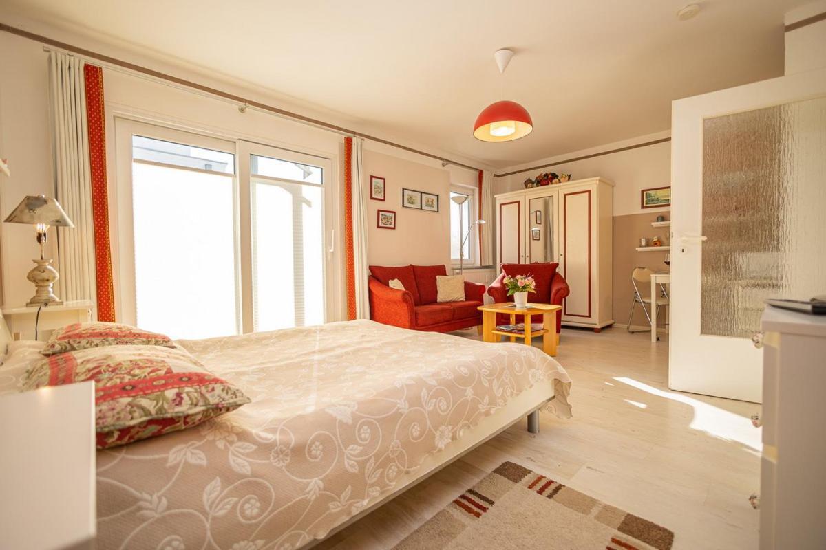 Studio 2 im EG Haus Stranddistel, geschmackvoll eingerichtete Ferienwohnung fur 2 Personen in Ostseeheilbad Zingst Exterior foto